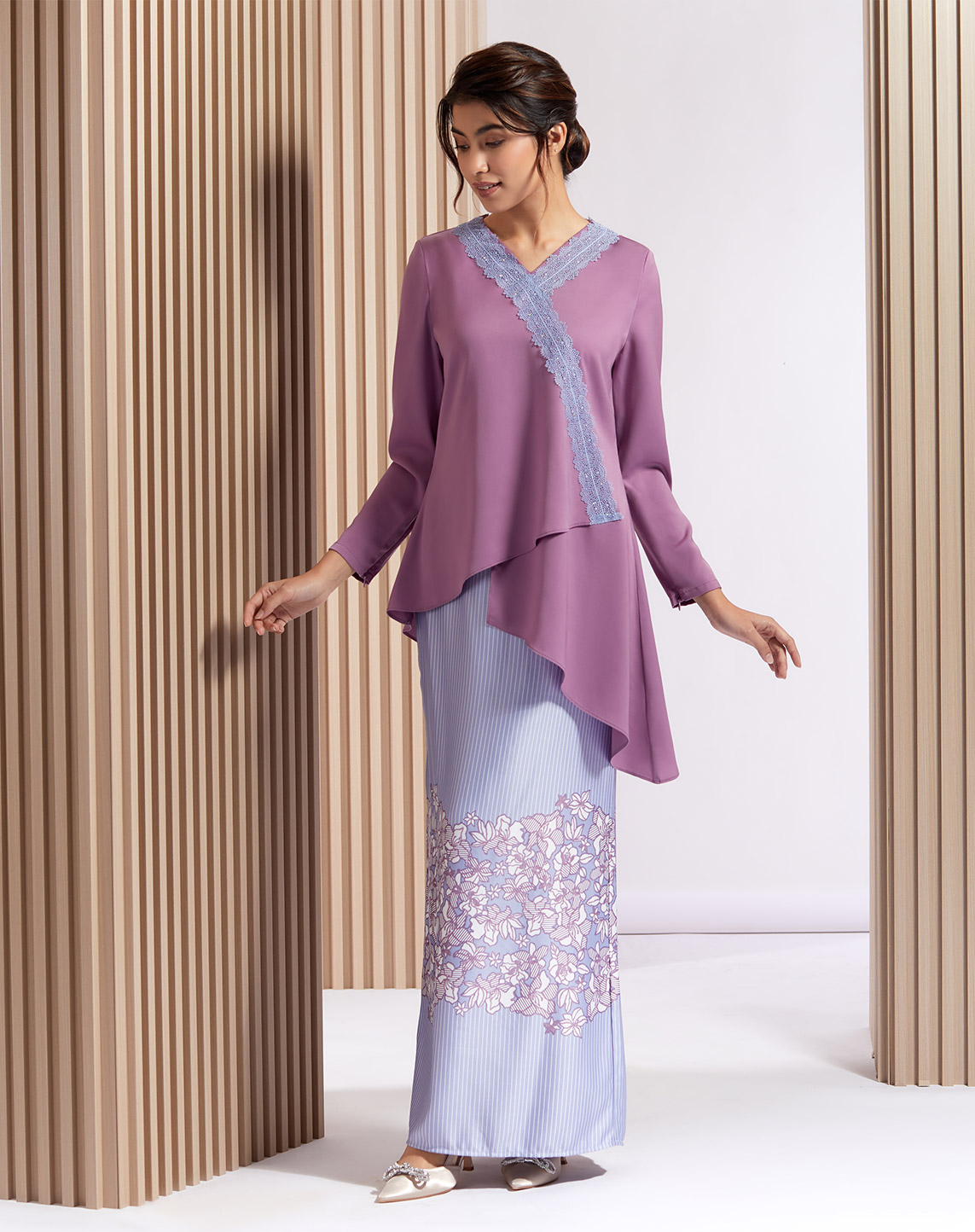 JULEANA BAJU KURUNG IN DUSTY PURPLE
